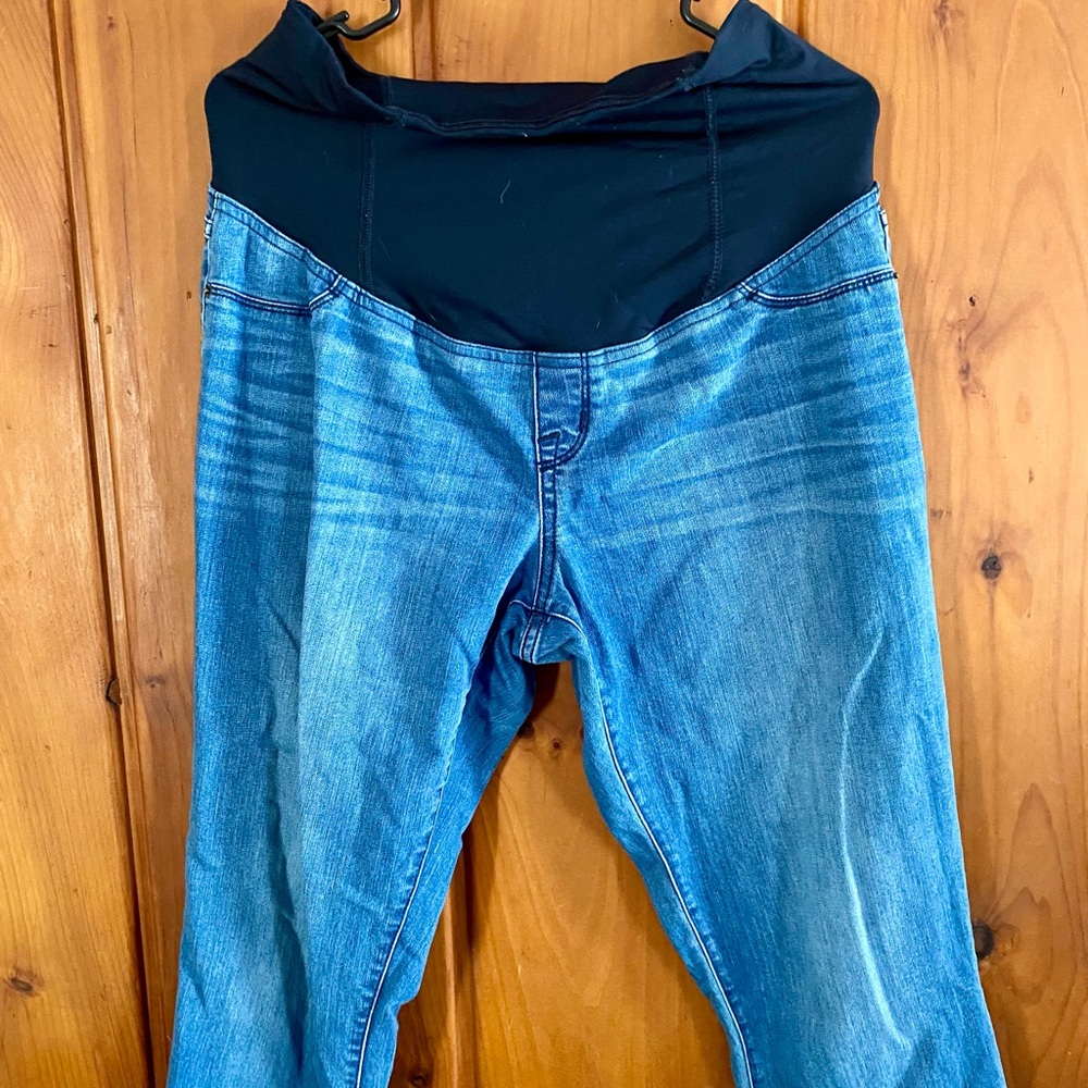 Ingrid & Isabel Blue Maternity Jeggings